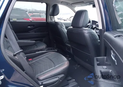 2022 Nissan Pathfinder Platinum 4Wd from USA, damaged, VIN 5N1DR3DK6NC265382